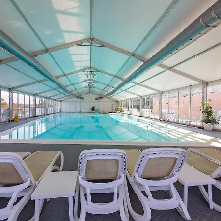 Molindrio Plava Laguna Hotel 4*