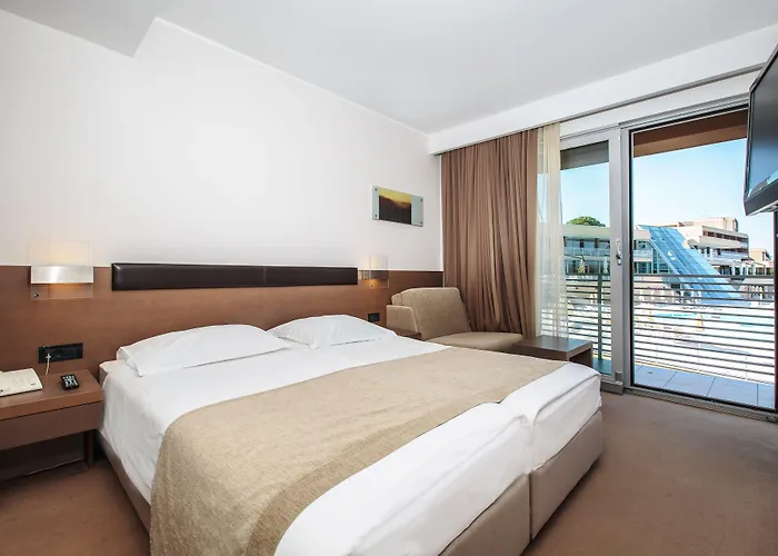 Hotel Molindrio Plava Laguna 4*