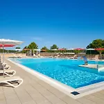 Hotel Molindrio Plava Laguna 4*