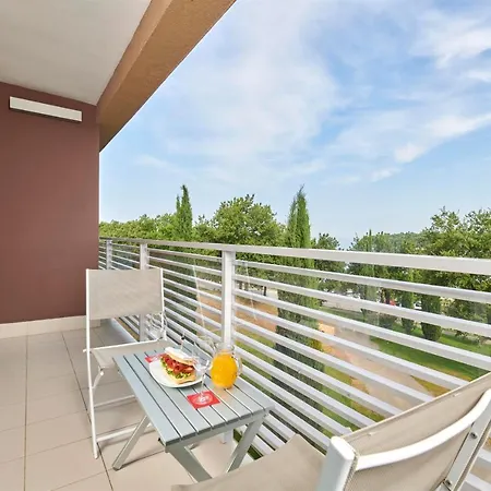 Molindrio Plava Laguna Готель 4*