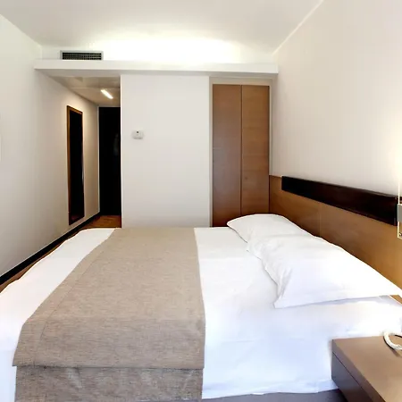 Molindrio Plava Laguna 4*