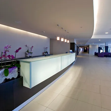 Molindrio Plava Laguna מלון 4*
