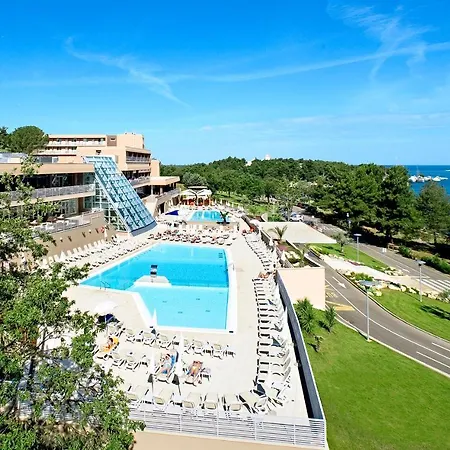 Molindrio Plava Laguna מלון 4*