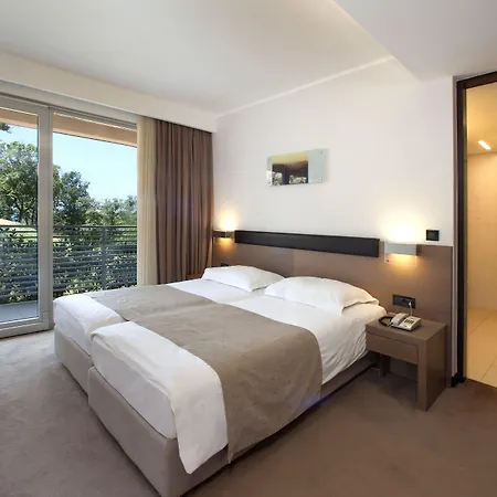Molindrio Plava Laguna Готель 4*
