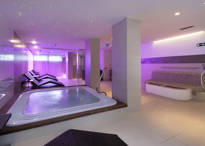 Готель Molindrio Plava Laguna 4*