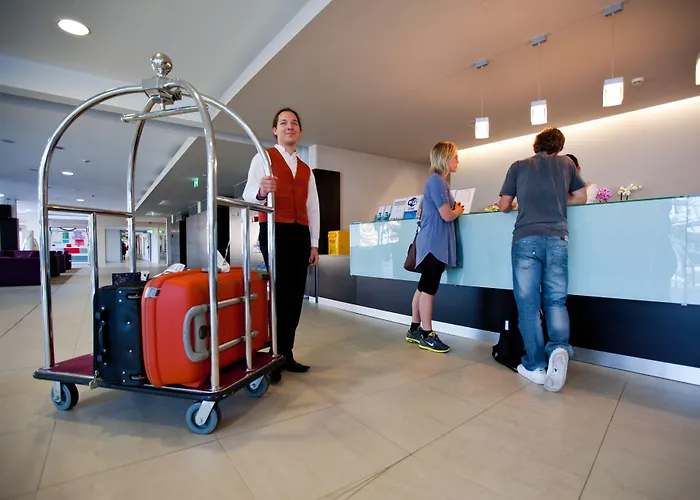 Molindrio Plava Laguna Готель