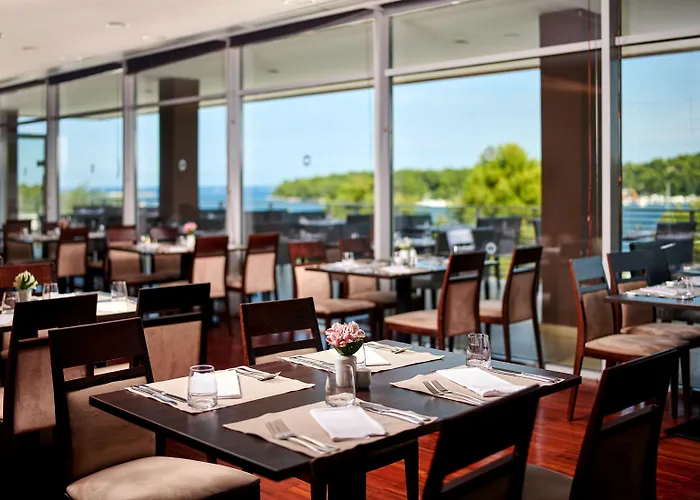 Molindrio Plava Laguna Готель 4*