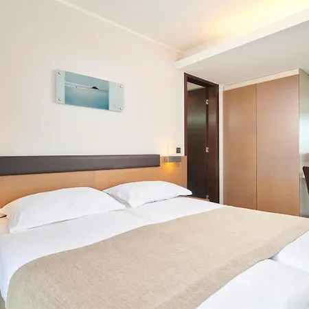 Molindrio Plava Laguna 4*