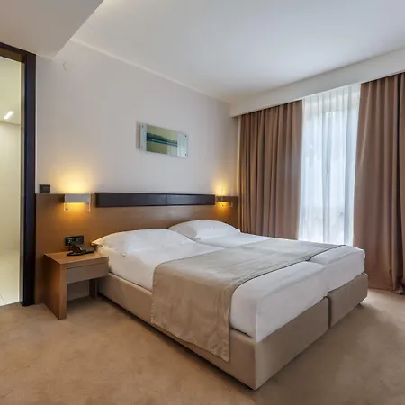 Molindrio Plava Laguna Готель 4*