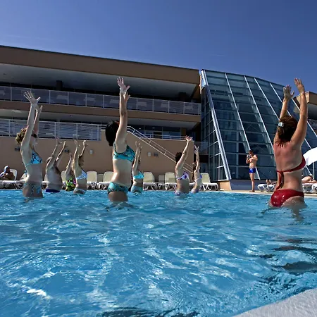 Готель Molindrio Plava Laguna 4*